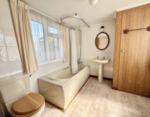 Photo 15- click for photo gallery